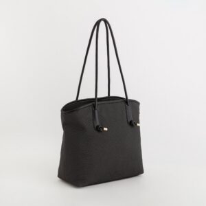Shopping Woman - Jasmine