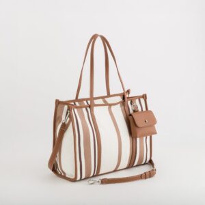 Shopping Woman - Marian